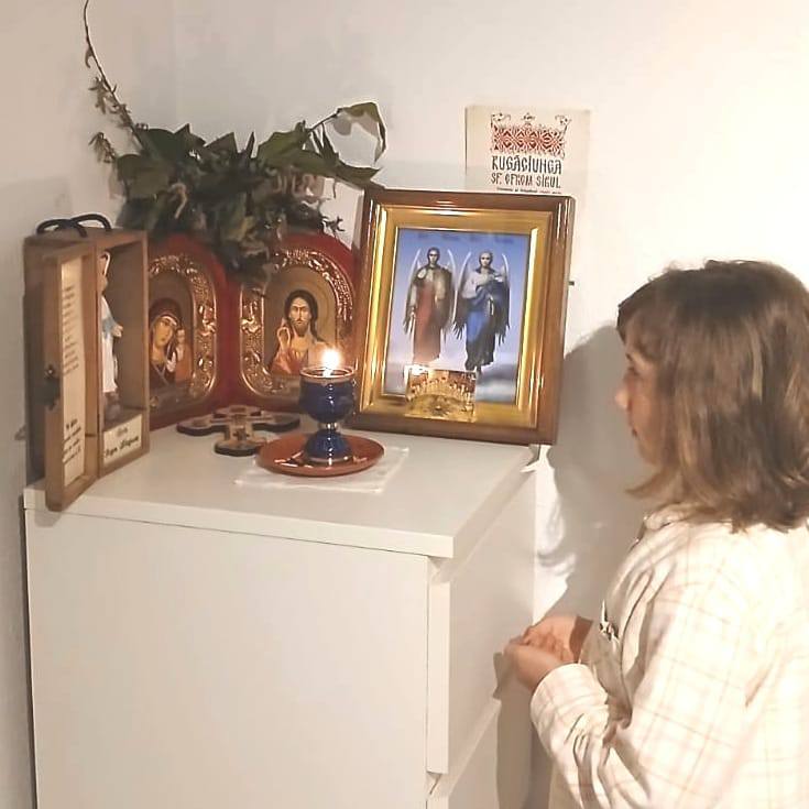Image gallery image
